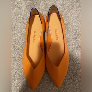 NWT Rothy’s Point in Tangerine